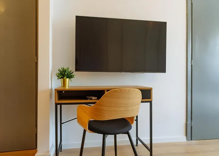 Nomad In The Centre * ブカレスト