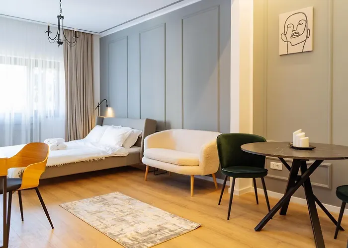 Appartement Nomad In The Centre Boekarest