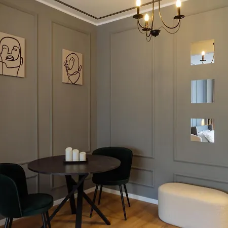Nomad In The Centre Appartamento Bucarest