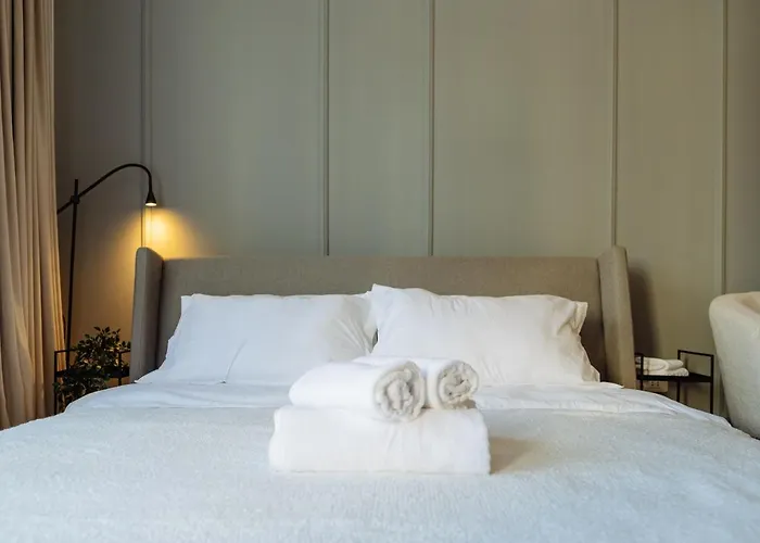 Nomad In The Centre * Bukarest